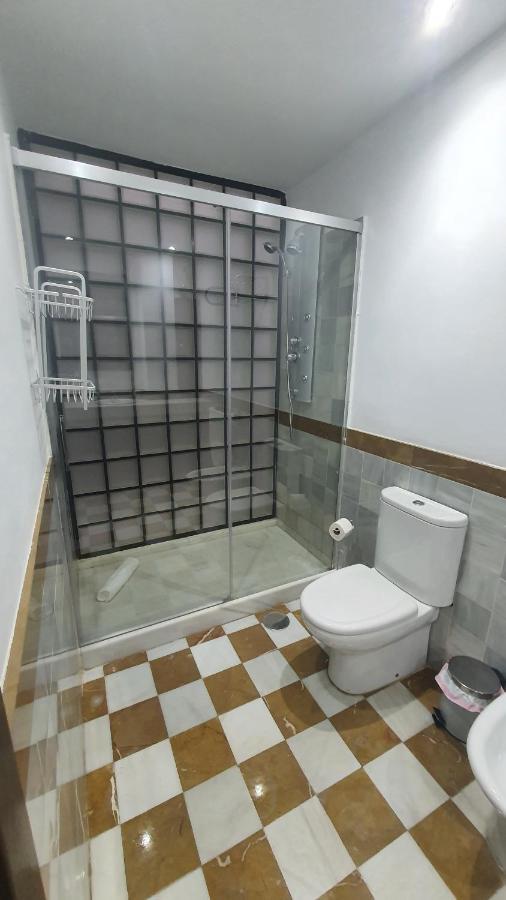 Lyrioshomes Apartamentos Los Treboles Málaga Exterior foto